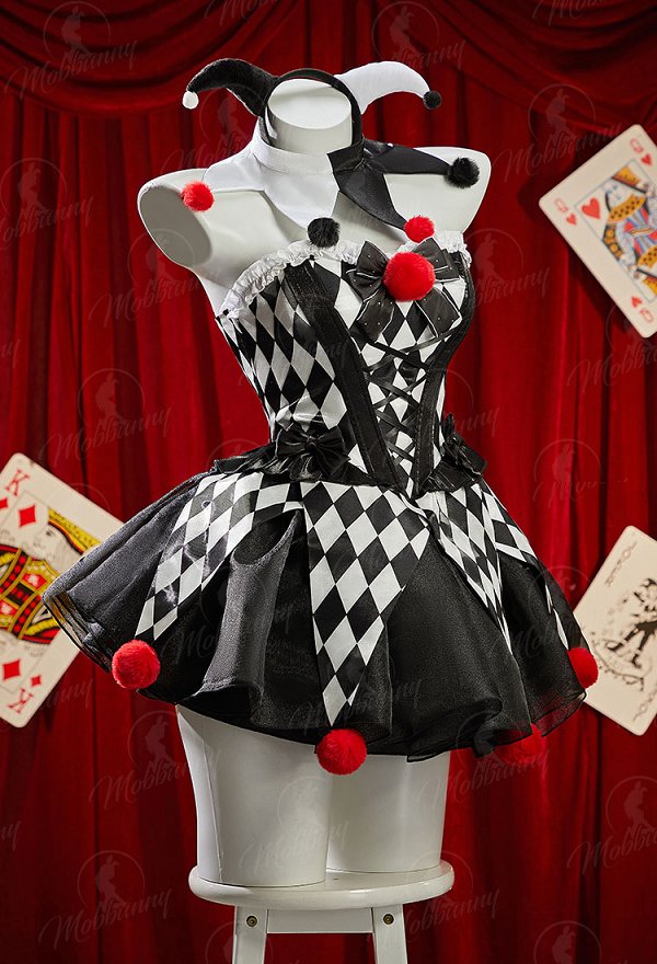 Gothic Plaid Clown Corset Skirt Set Black and White Diamond Plaid Top and Tutu Skirt with Headband and Collar Gothic Plaid Clown Corset Skirt Set Black and White Diamond Plaid Top and Tutu Skirt with Headband and Collar