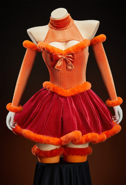 Velma Winter Outfit