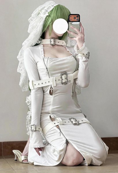 Sexy Strappy Nun-style Bridal Outfit Multi-zipper High-slit Bodycon Dress with Veil and Straps