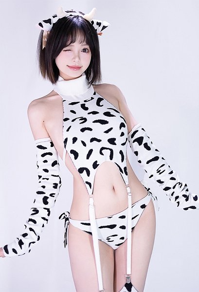 Sexy Cow-print Knit Outfit Halter Top and Panty with Stockings and Headband