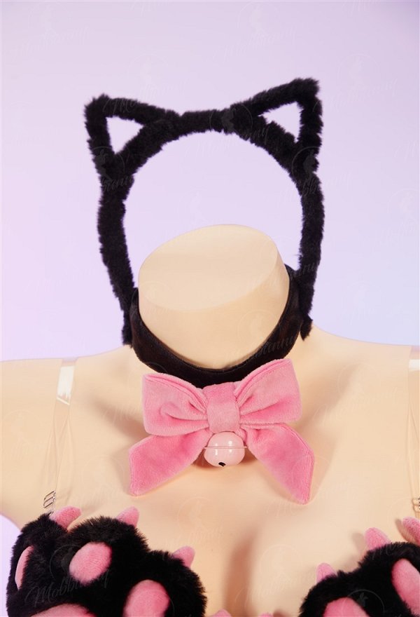 [MobFur] Sexy Cat-themed Winter Plush Outfit Off-the-shoulder Cat Paw Dress with Headband and Tail